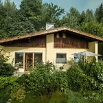Дом отдыха Tyrol *